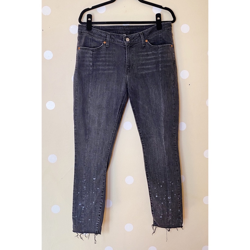 Levi’s 711 Stretch Skinny Jean Raw Hem Distressed